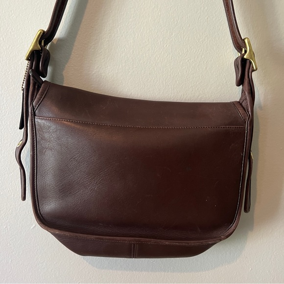 Vintage Coach Patricia Legacy flap Crossbody Bag 09951 - Picture 3 of 7